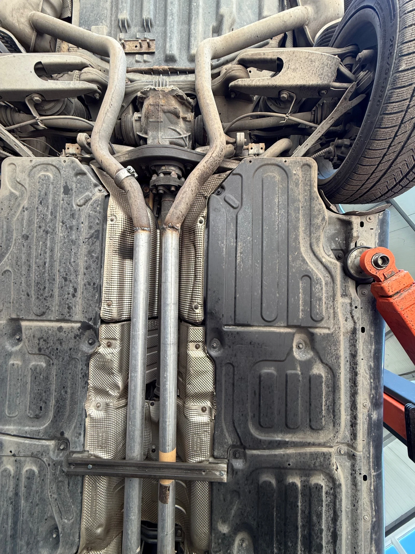 Mercedes-Benz E 500 Avantgarde | 388 к.с. | Моля прочетете!!!, снимка 15 - Автомобили и джипове - 54191573