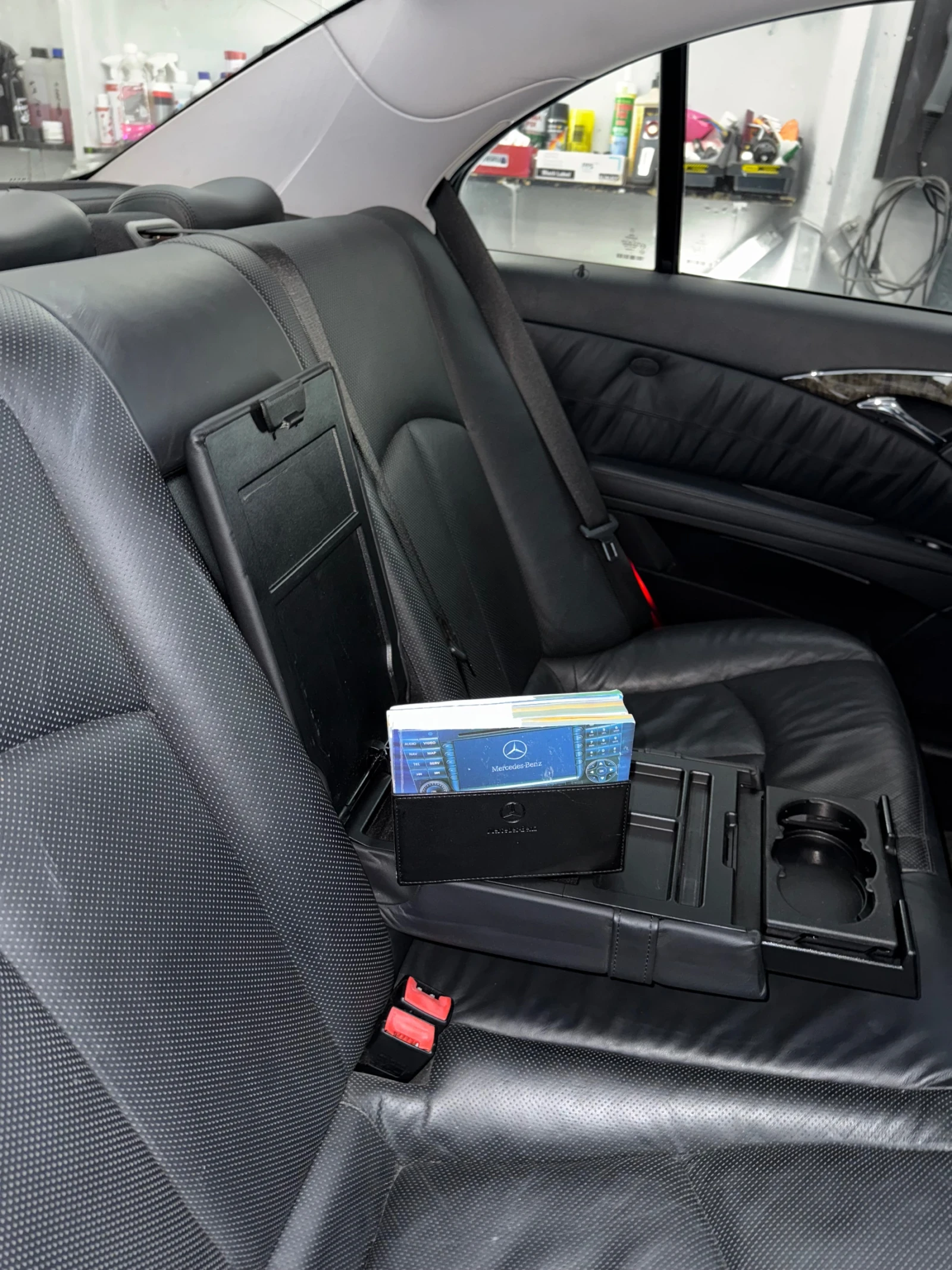 Mercedes-Benz E 500 Avantgarde | 388 к.с. | Моля прочетете!!!, снимка 9 - Автомобили и джипове - 54191573