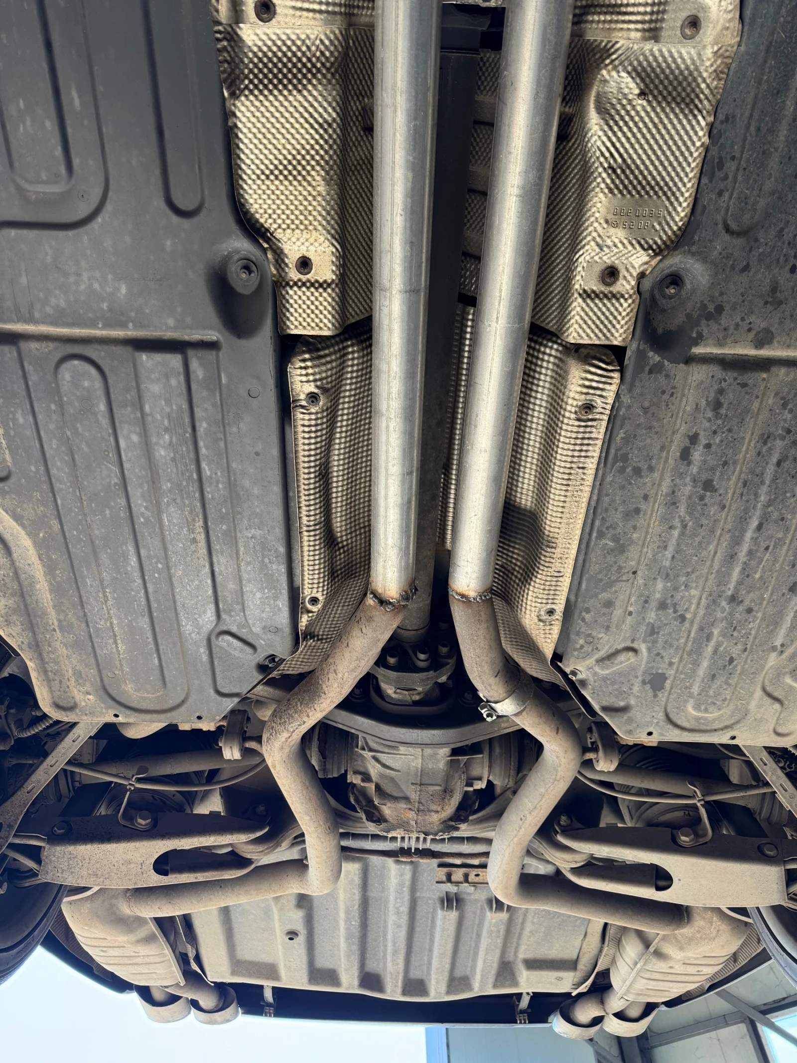 Mercedes-Benz E 500 Avantgarde | 388 к.с. | Моля прочетете!!!, снимка 16 - Автомобили и джипове - 54191573