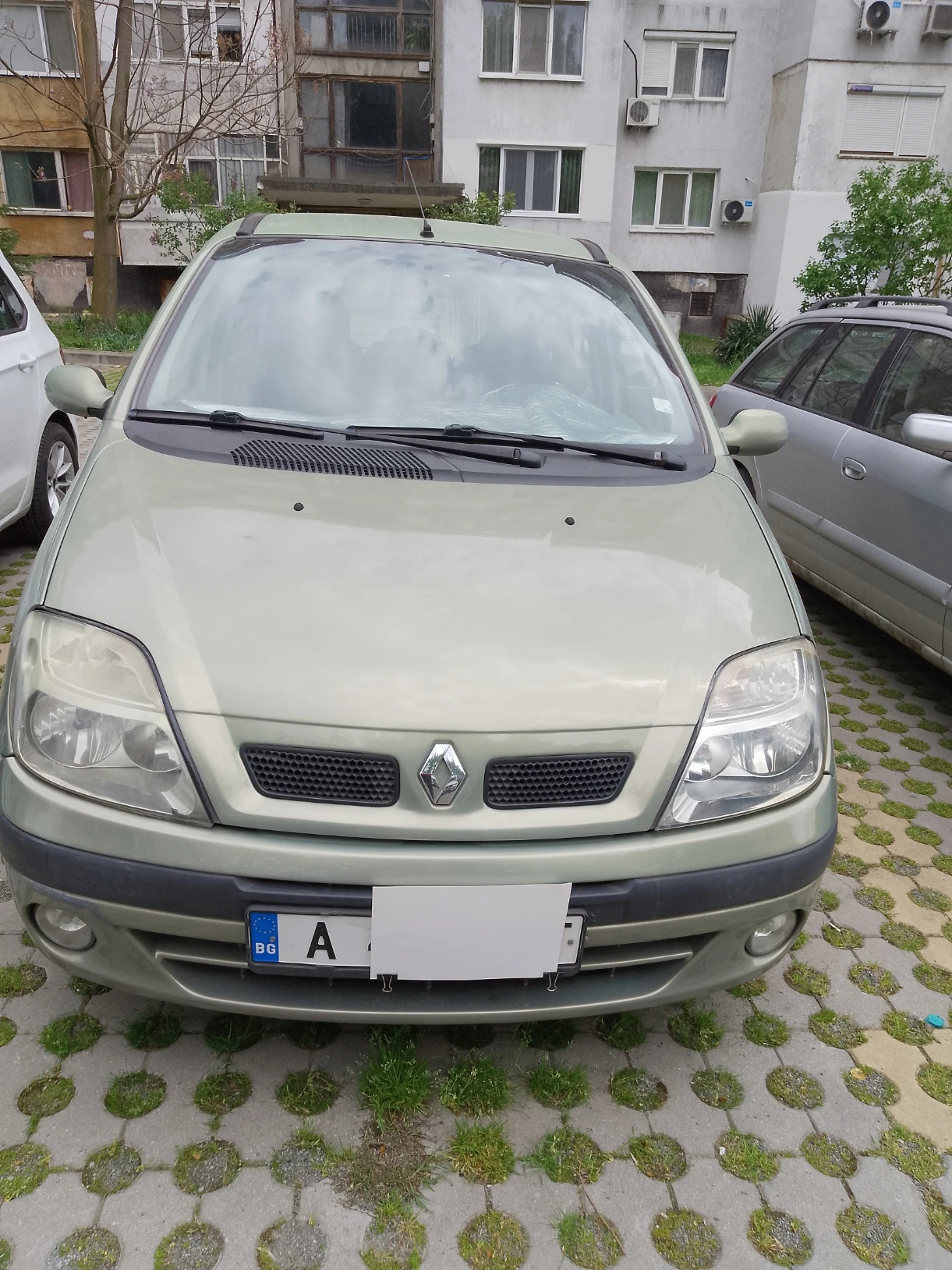 Renault Megane Scenic , снимка 2 - Автомобили и джипове - 54455443