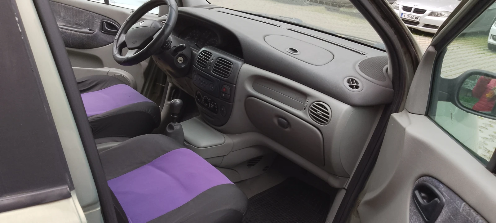 Renault Megane Scenic , снимка 8 - Автомобили и джипове - 54455443