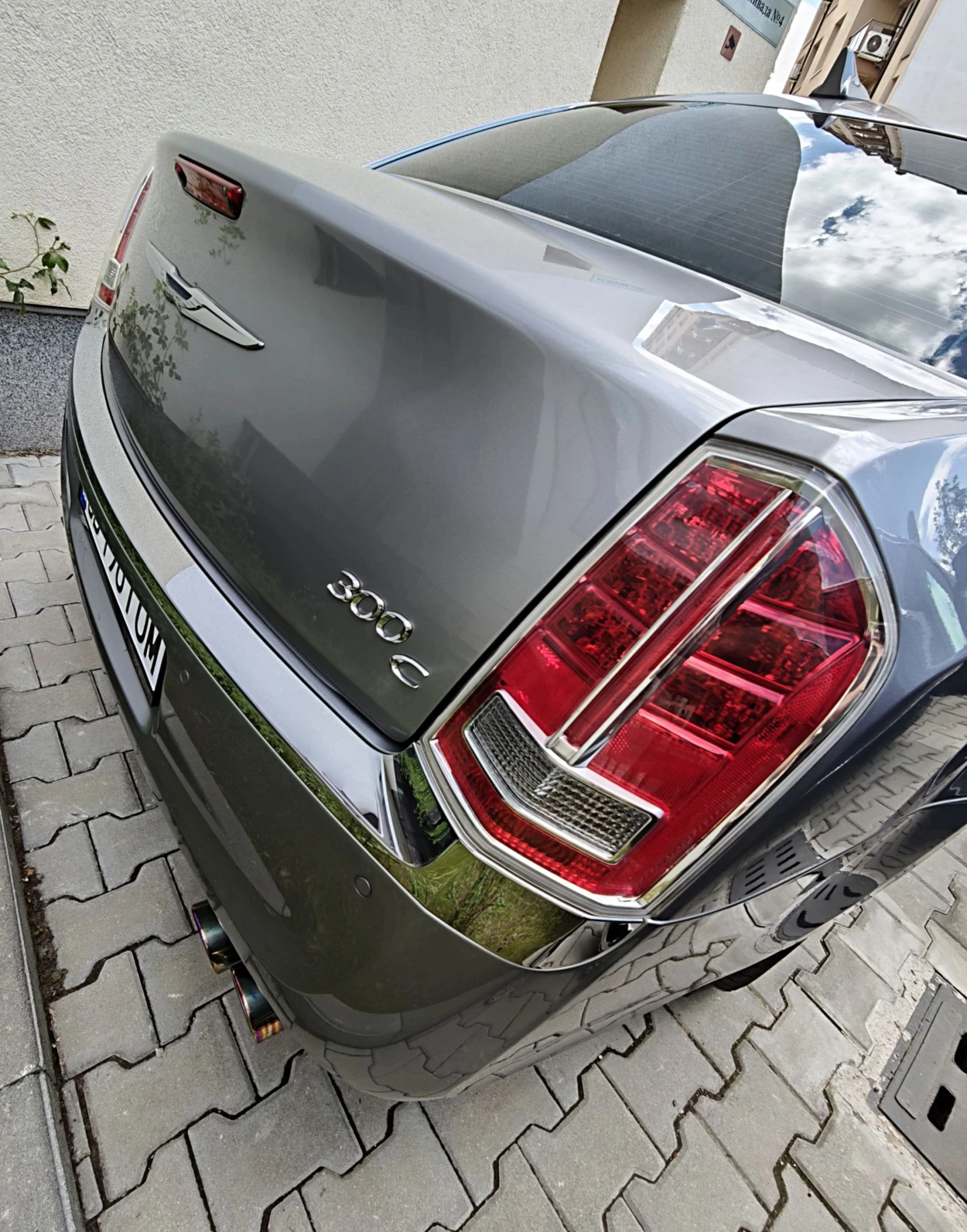 Chrysler 300c 3.6, снимка 12 - Автомобили и джипове - 54644673
