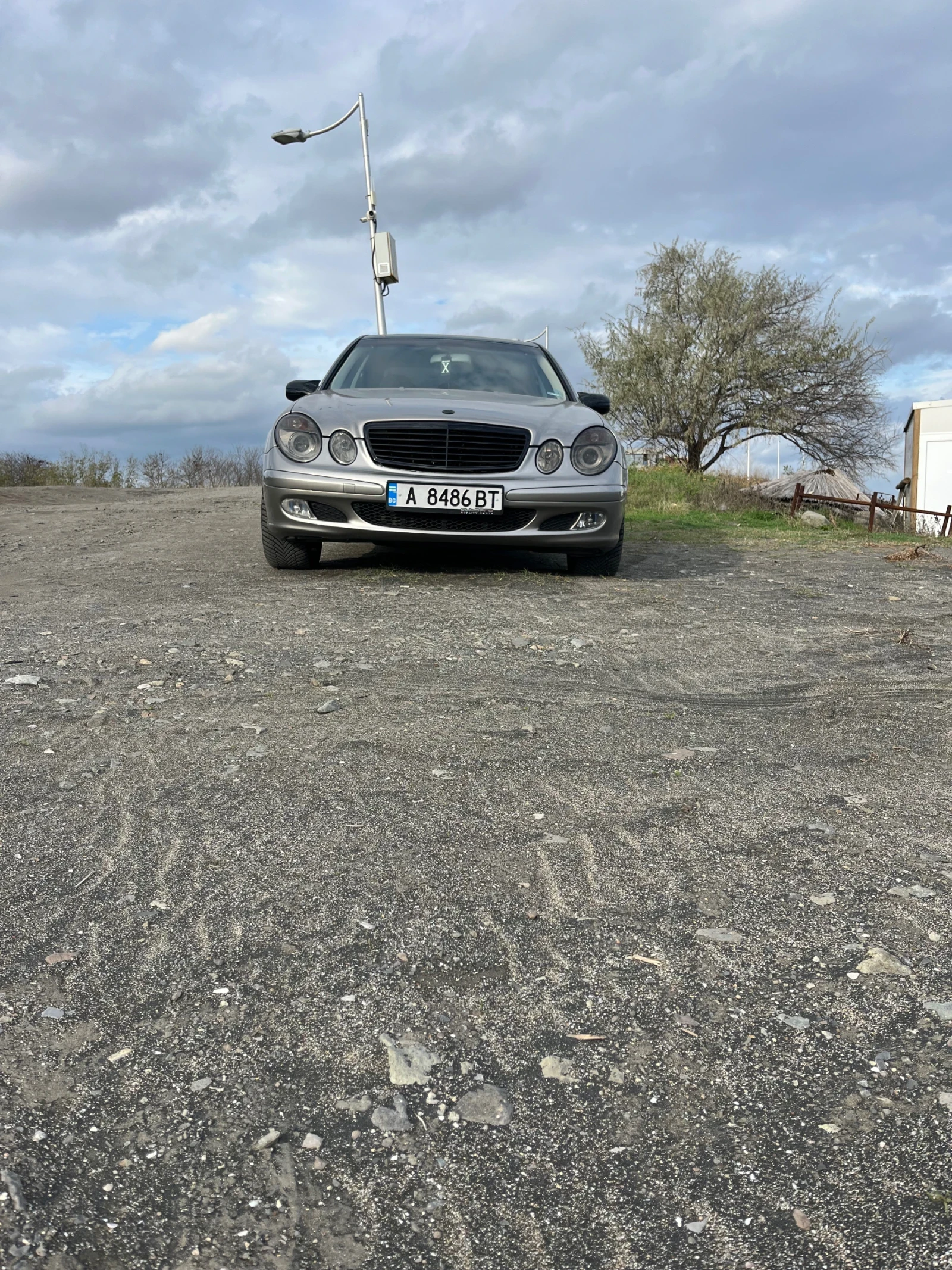 Mercedes-Benz E 220 W211, снимка 2 - Автомобили и джипове - 54717349