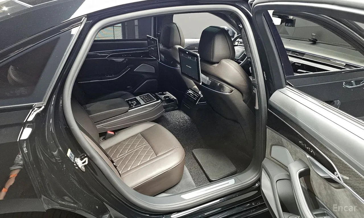 Audi S8  bang&olufsen* massage, снимка 10 - Автомобили и джипове - 54730517