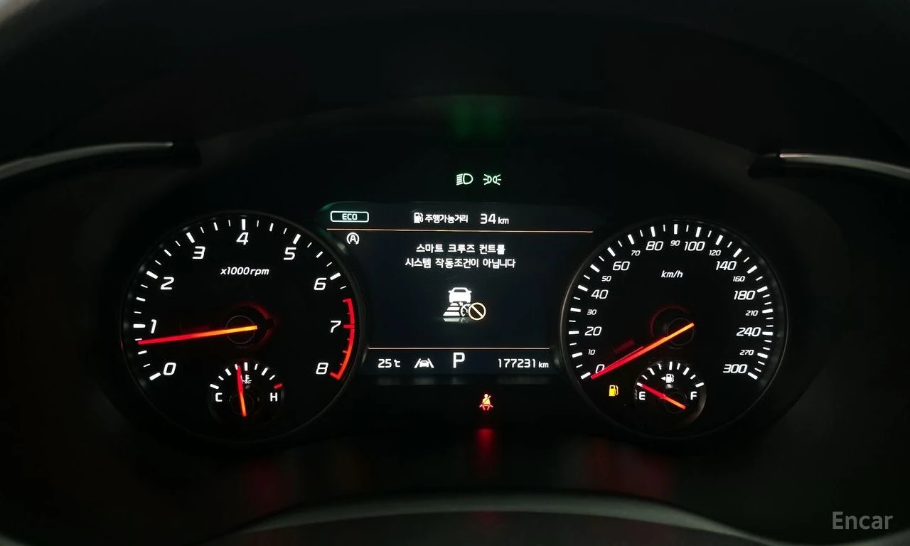 Kia Stinger 2.5* ПОДГРЕВ* ОБДУХВАНЕ* ХЕДЪП* LANE* ASSIST* , снимка 13 - Автомобили и джипове - 54864200
