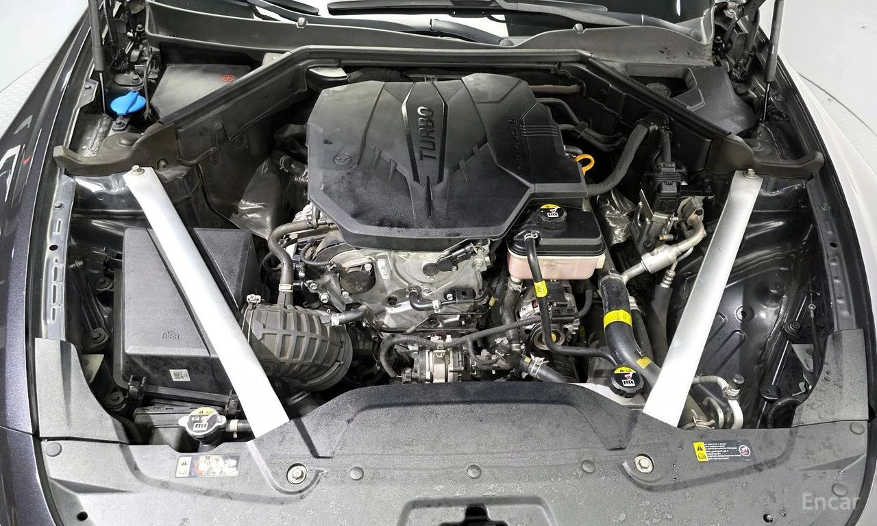 Kia Stinger 2.5* ПОДГРЕВ* ОБДУХВАНЕ* ХЕДЪП* LANE* ASSIST* , снимка 16 - Автомобили и джипове - 54864200