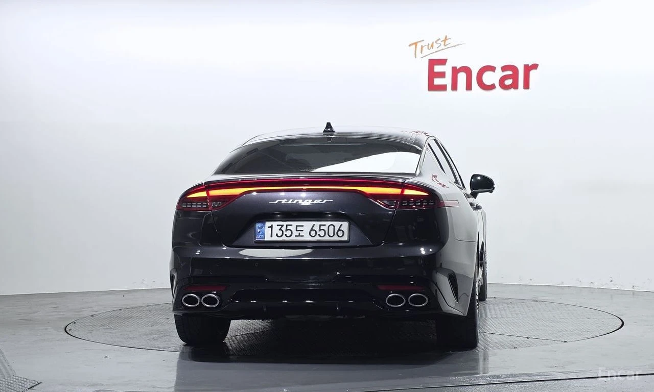 Kia Stinger 2.5* ПОДГРЕВ* ОБДУХВАНЕ* ХЕДЪП* LANE* ASSIST* , снимка 4 - Автомобили и джипове - 54864200