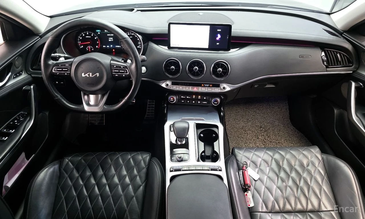 Kia Stinger 2.5* ПОДГРЕВ* ОБДУХВАНЕ* ХЕДЪП* LANE* ASSIST* , снимка 7 - Автомобили и джипове - 54864200