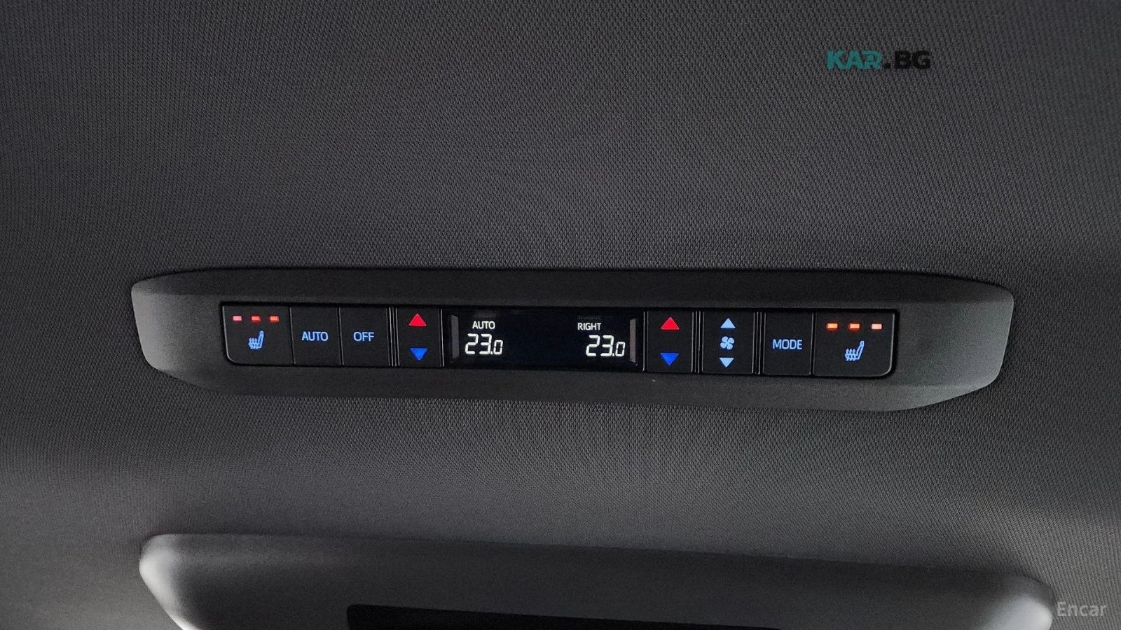 Toyota Sienna 2.5 HYBRID/HUD/360/ПОДГРЕВ/ОБДУХВАНЕ/TV, снимка 16 - Автомобили и джипове - 54902425