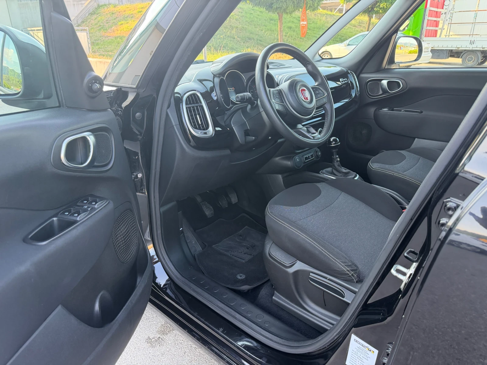 Fiat 500L FIAT 500L 1.6 d M-Jet FULL/TOP, снимка 7 - Автомобили и джипове - 55391937