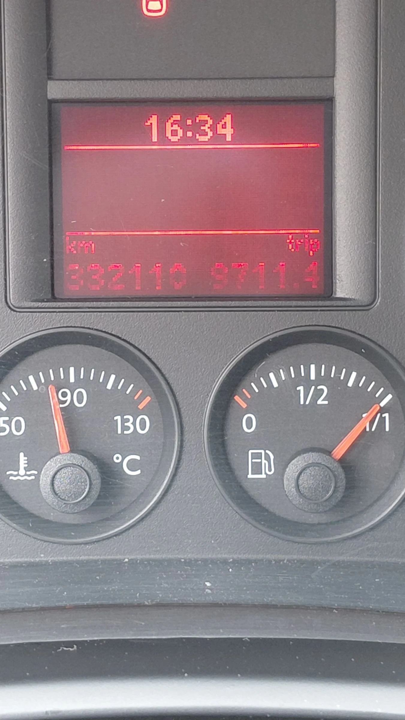 VW Jetta 1.9 TDI, снимка 7 - Автомобили и джипове - 55406358