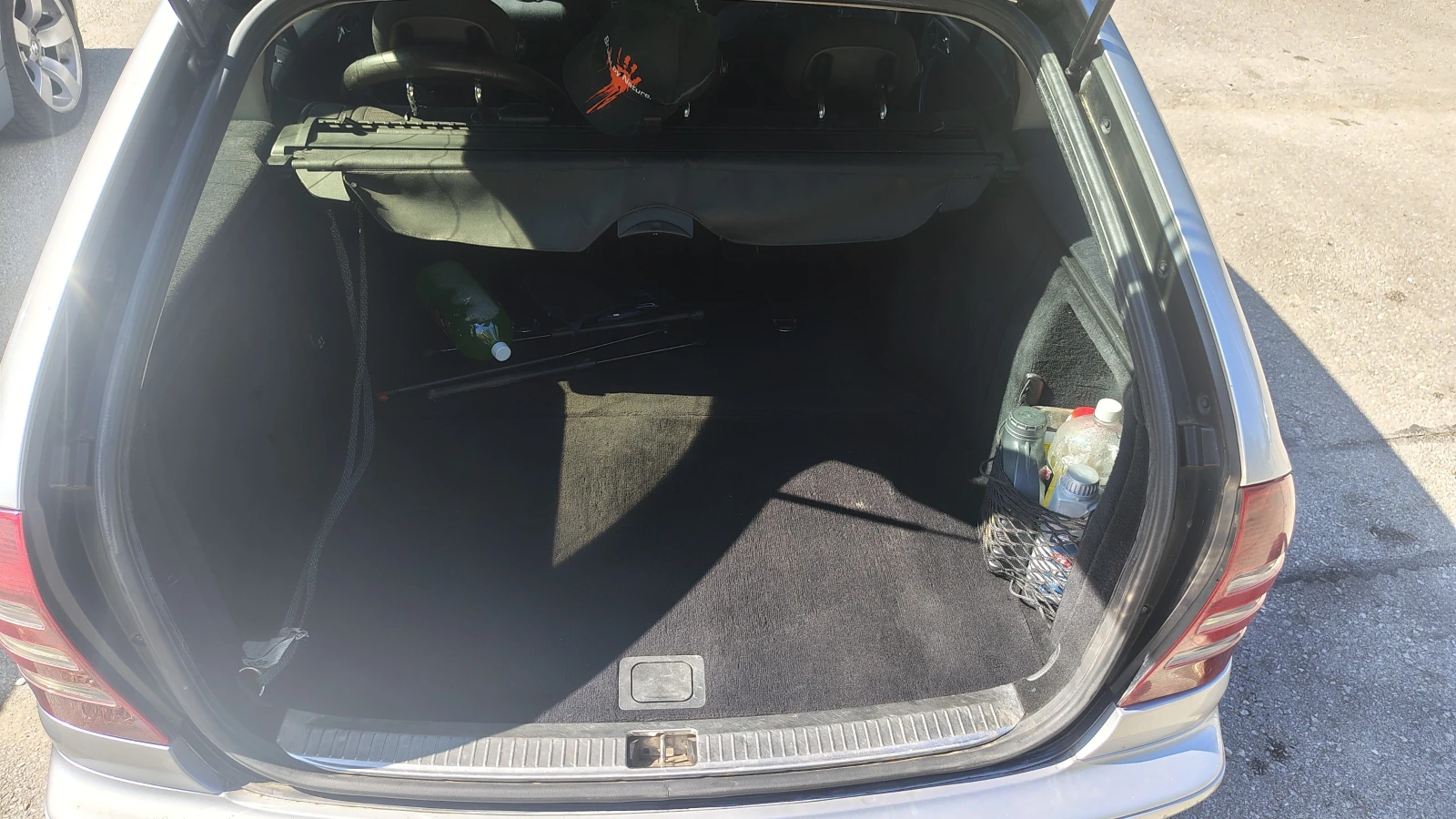 Mercedes-Benz C 220 Avantgarde, снимка 12 - Автомобили и джипове - 55480676