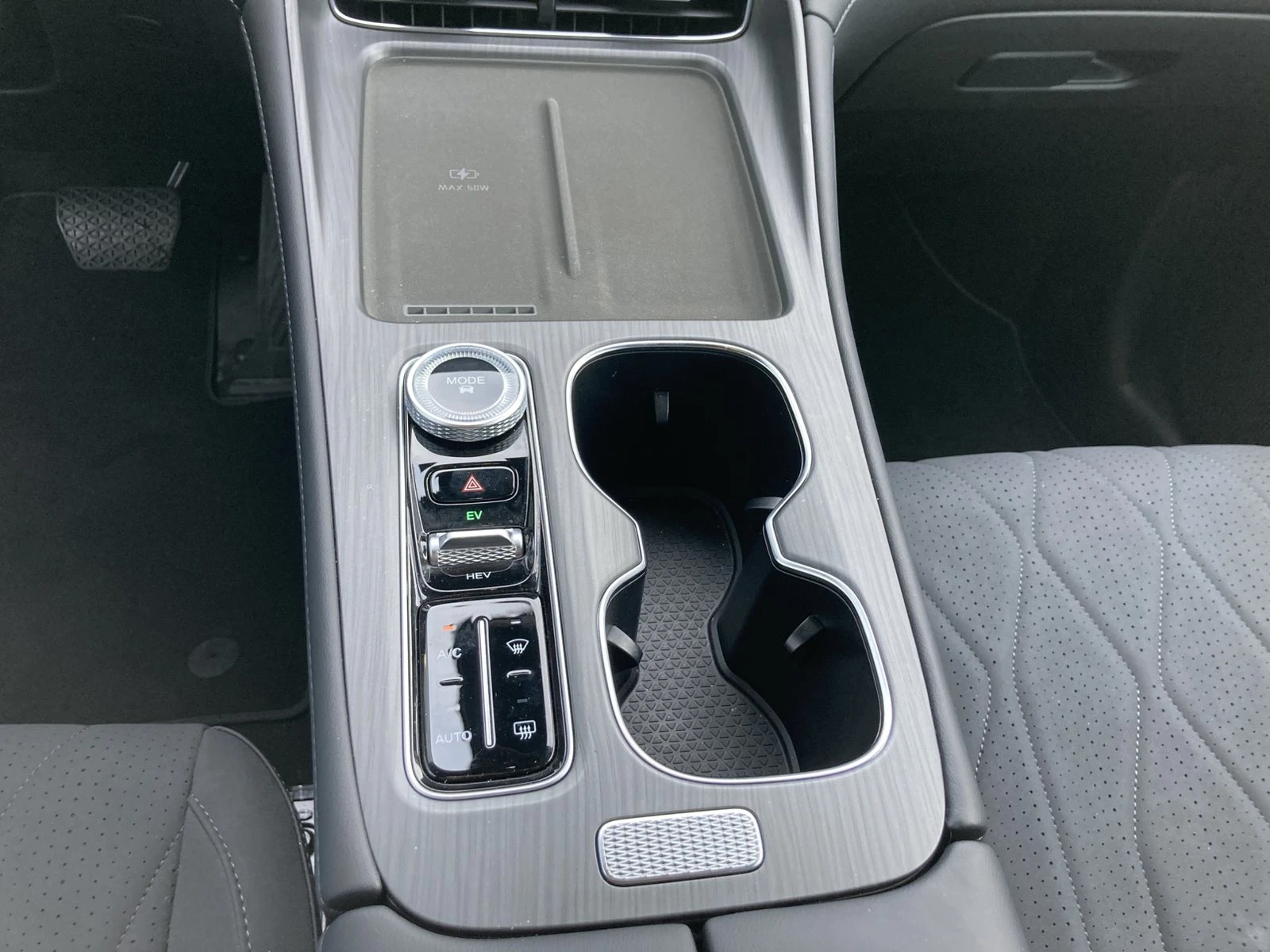 EBRO s800 PHEV Luxury | Mobile.bg � ����������� 11