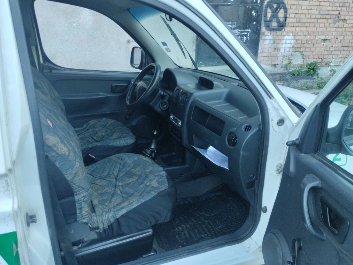 Citroen Berlingo, снимка 9 - Автомобили и джипове - 56612045