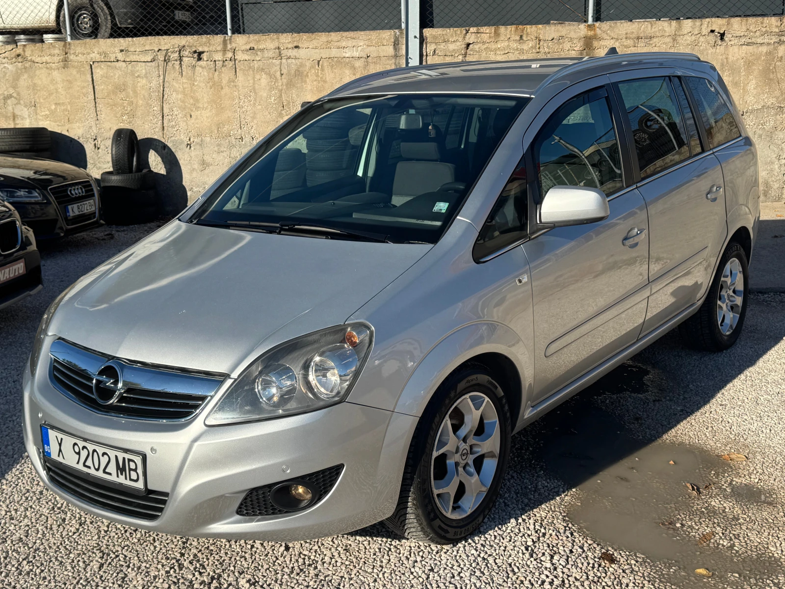 Opel Zafira 1.6i-МЕТАН