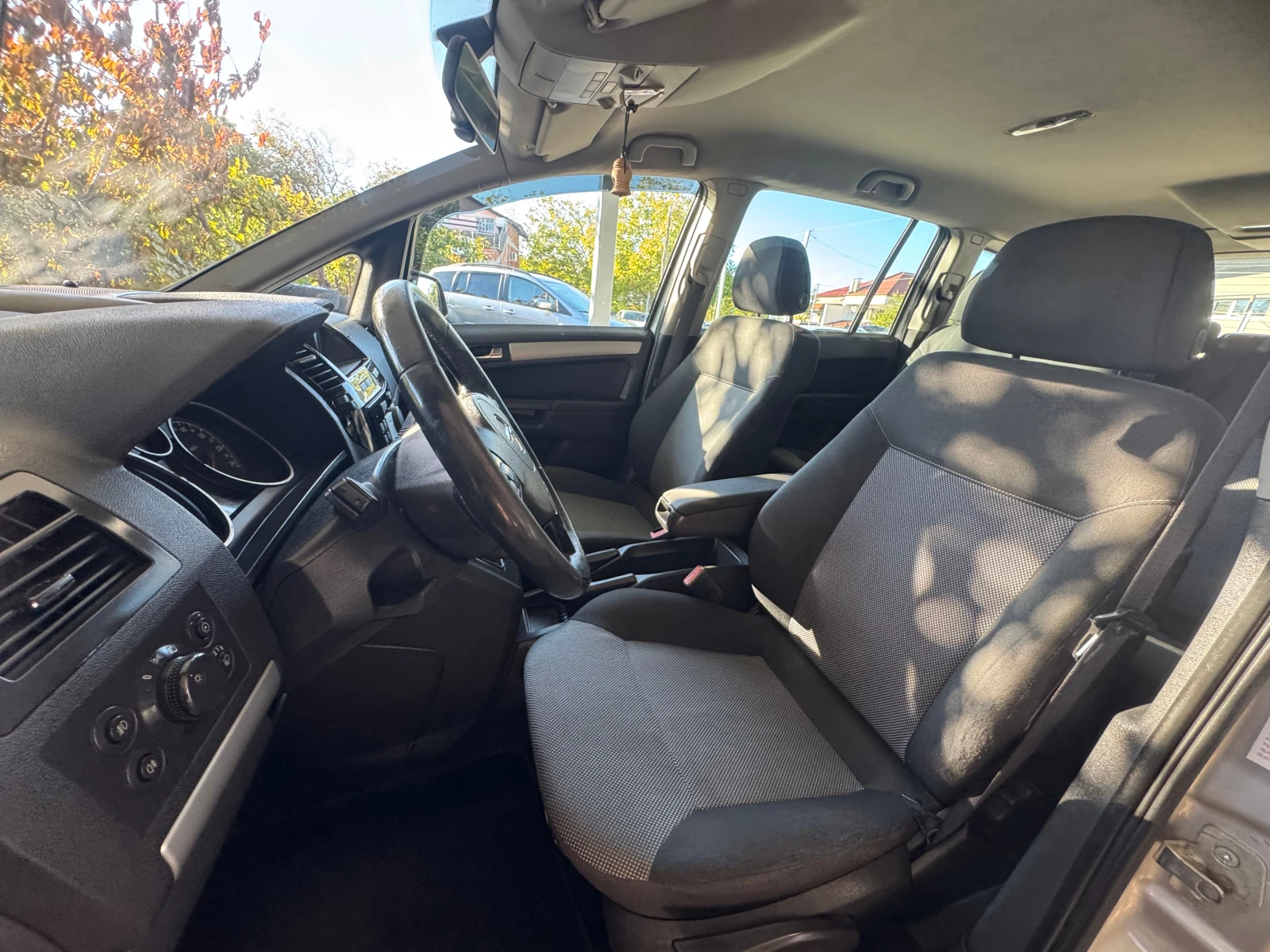 Opel Zafira 1.6i-����� | Mobile.bg � ����������� 10