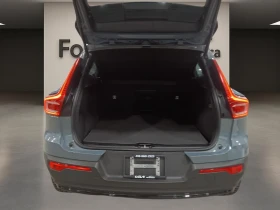 Volvo XC40 B5 Ultimate Dark Theme AWD, снимка 5