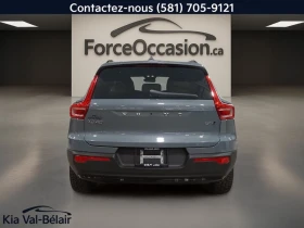 Volvo XC40 B5 Ultimate Dark Theme AWD, снимка 4
