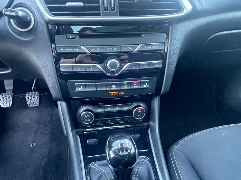 Infiniti Q30 GT COMFORT 1.5 cdi 109hp, снимка 8 - Автомобили и джипове - 46423966