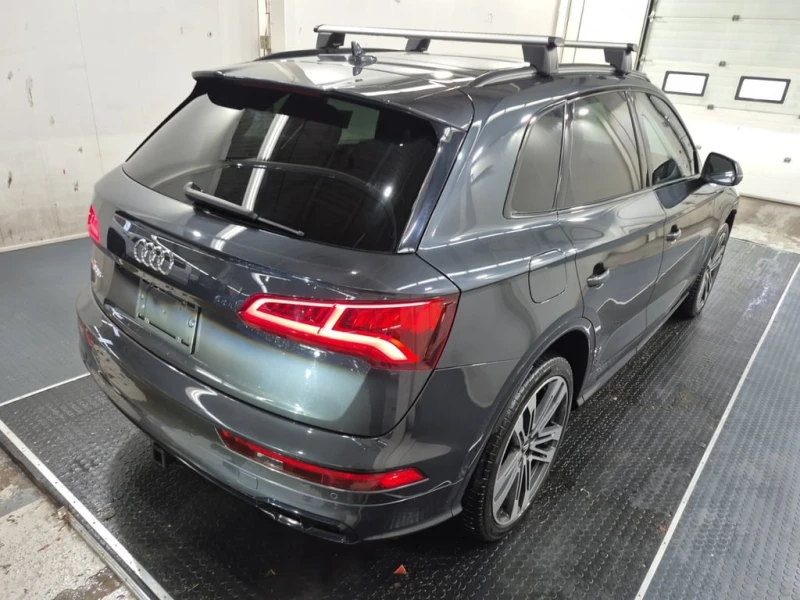 Audi SQ5 * PROGRESSIV * CARFAX * ЦЕНА ДО БЪЛГАРИЯ, снимка 3 - Автомобили и джипове - 53044295