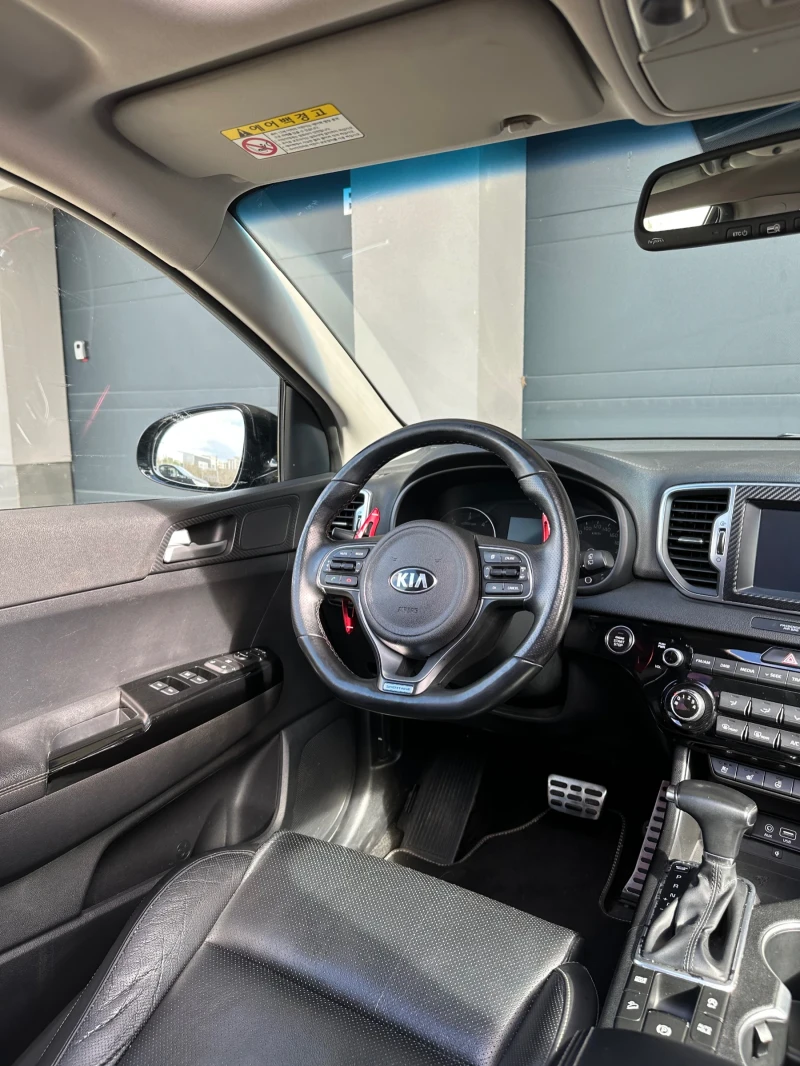 Kia Sportage ^GT LINE^2.0 CRDI^CUSTOM^ПАНОРАМА^, снимка 12 - Автомобили и джипове - 53393964
