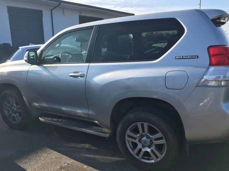 Toyota Land cruiser 3.0D , снимка 2 - Автомобили и джипове - 36994208