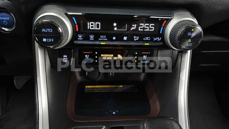 Toyota Rav4 ЦЕНА ДО БЪЛГАРИЯ, снимка 17 - Автомобили и джипове - 55433045