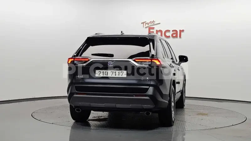 Toyota Rav4 ЦЕНА ДО БЪЛГАРИЯ, снимка 4 - Автомобили и джипове - 55433045