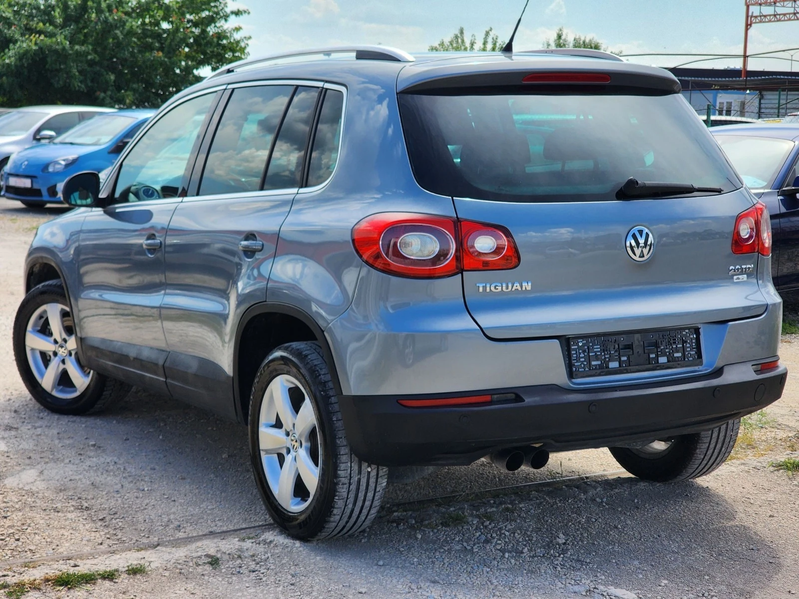 VW Tiguan 2.0TDI 4x4 - изображение 4