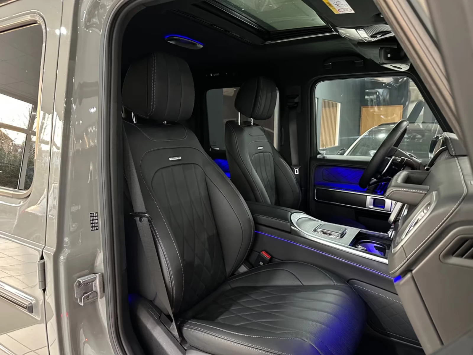 Mercedes-Benz G 63 AMG Facelift* Exclusive* Distronic - изображение 5