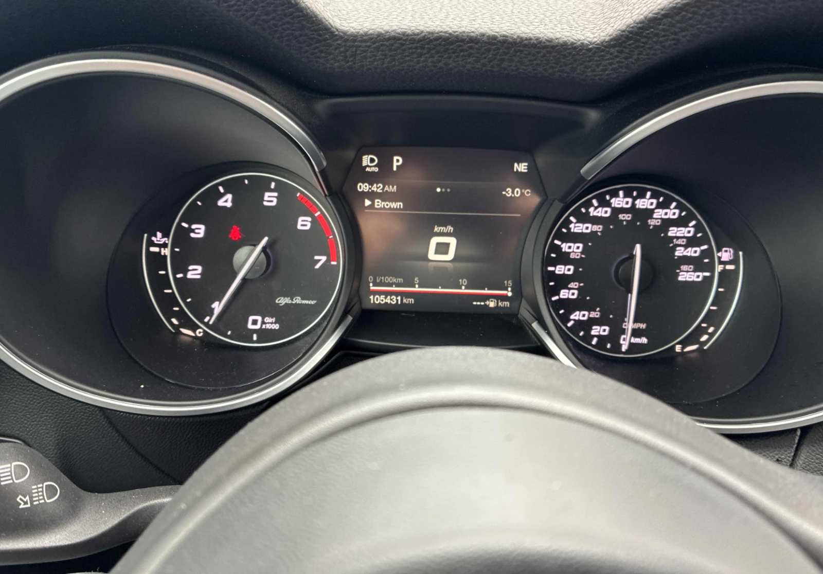 Alfa Romeo Stelvio Sport - изображение 6