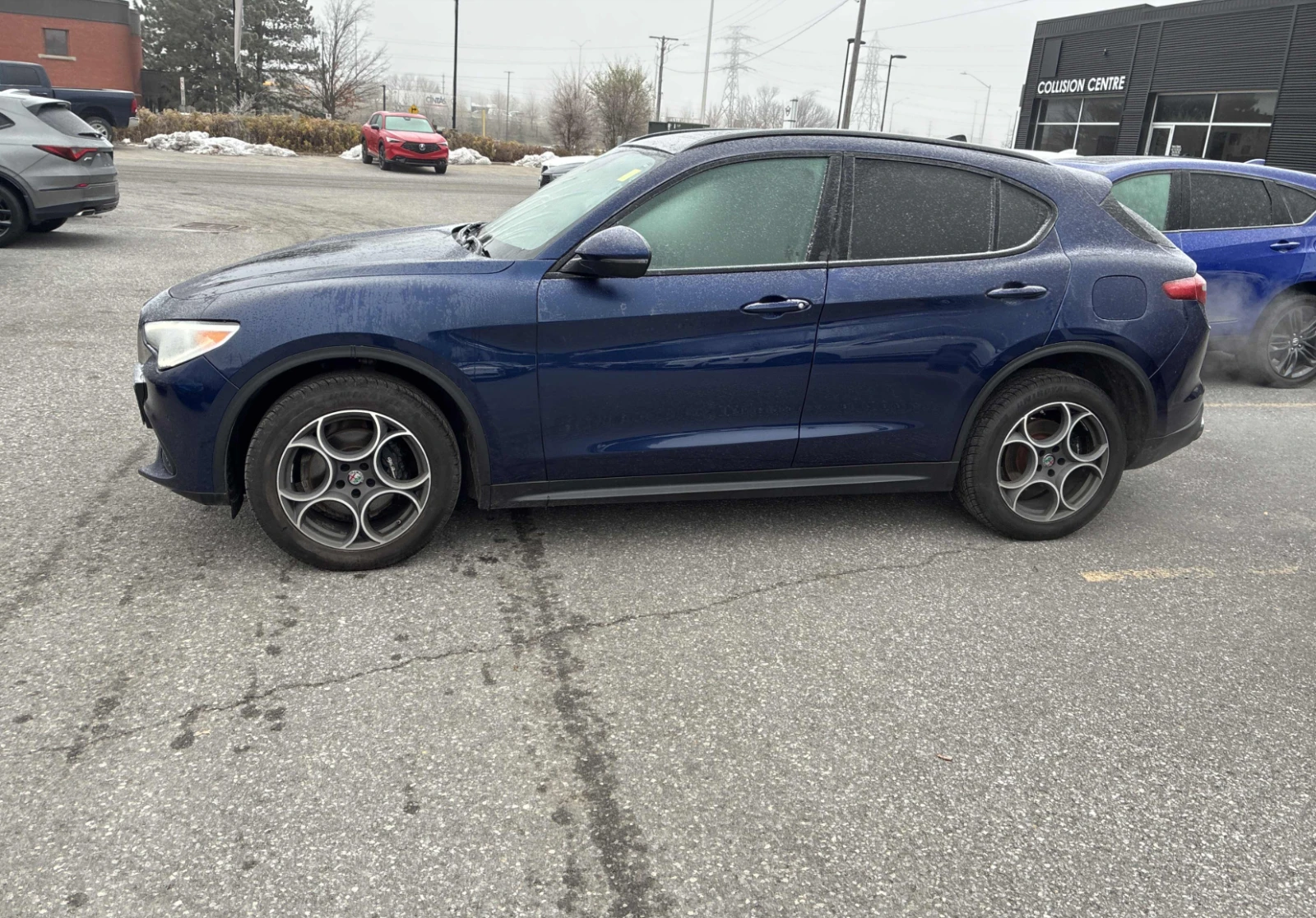 Alfa Romeo Stelvio Sport - изображение 2