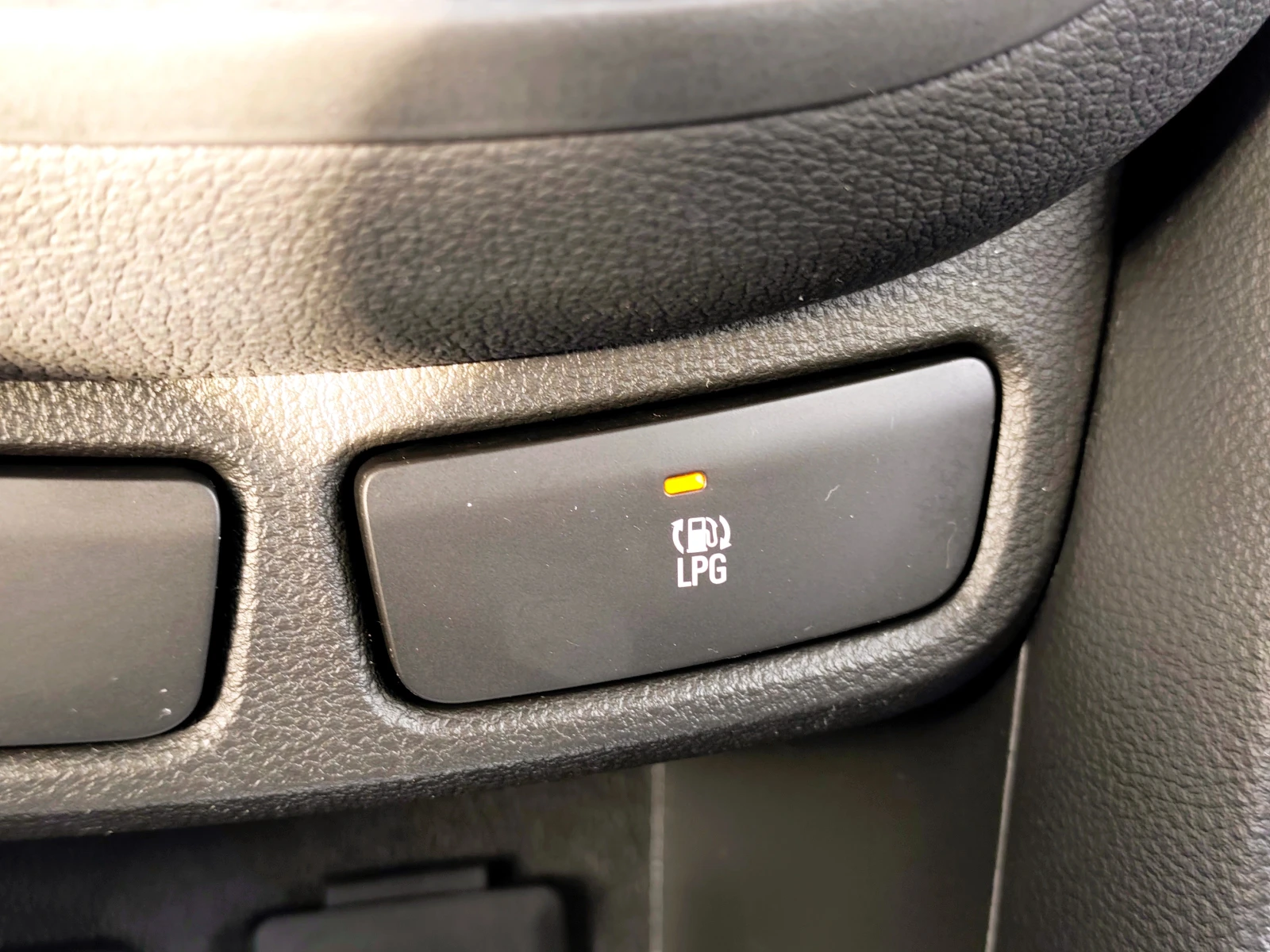 Opel Mokka 1.4i GAZ 99000km!!! | Mobile.bg � ����������� 11