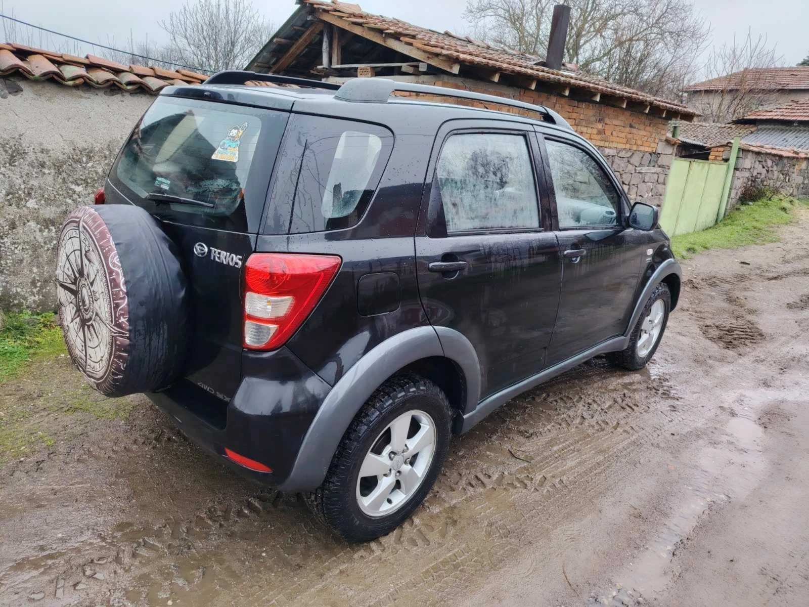 Daihatsu Terios 1.5i 4х4 Газ-Бензин - изображение 4