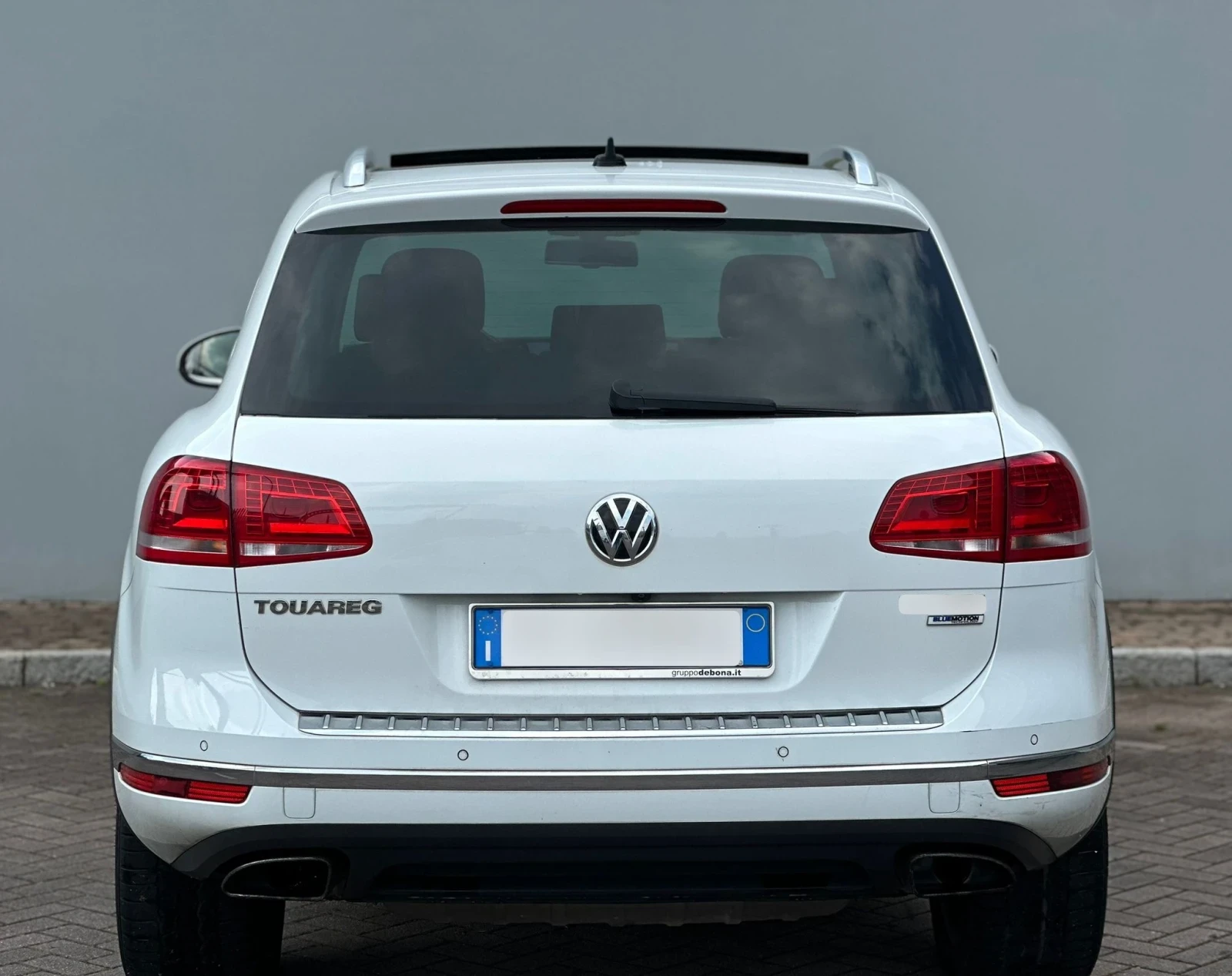 VW Touareg 3.0 TDI Tiptronic BlueMotion Techn. Executive, снимка 6 - Автомобили и джипове - 54427776