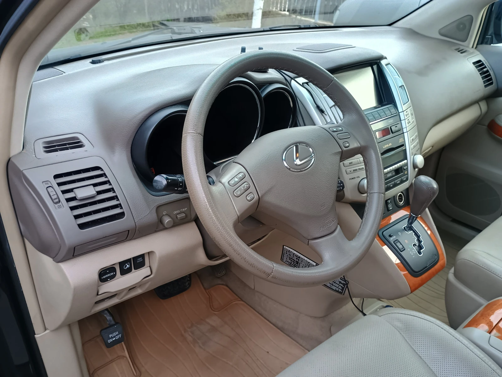 Lexus RX 350, снимка 9 - Автомобили и джипове - 54672034