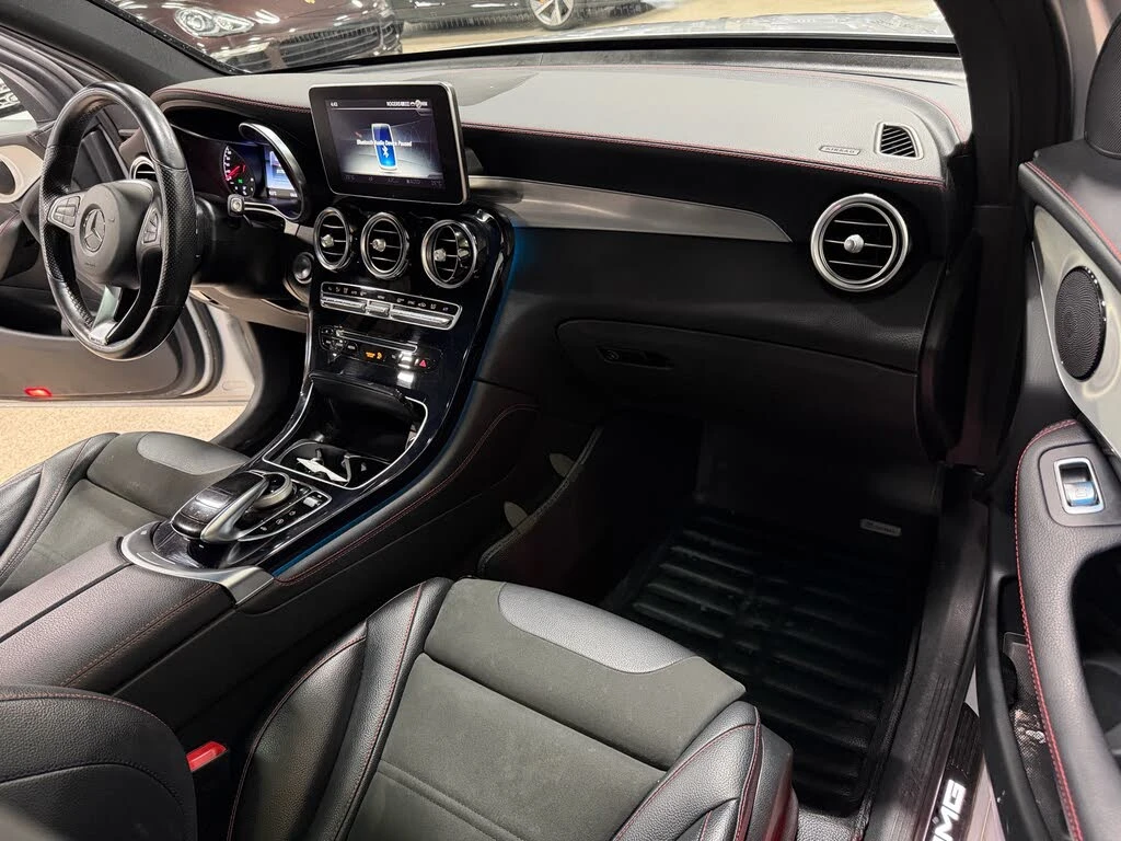 Mercedes-Benz GLC 43 AMG 4MATIC* AMBIENT* PANORAMA* ПОДГРЕВ* КРАЙНА ЦЕНА* , снимка 9 - Автомобили и джипове - 54629013