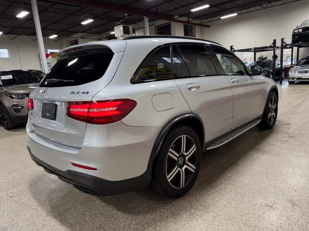 Mercedes-Benz GLC 43 AMG 4MATIC* AMBIENT* PANORAMA* ПОДГРЕВ* КРАЙНА ЦЕНА* , снимка 5 - Автомобили и джипове - 54629013