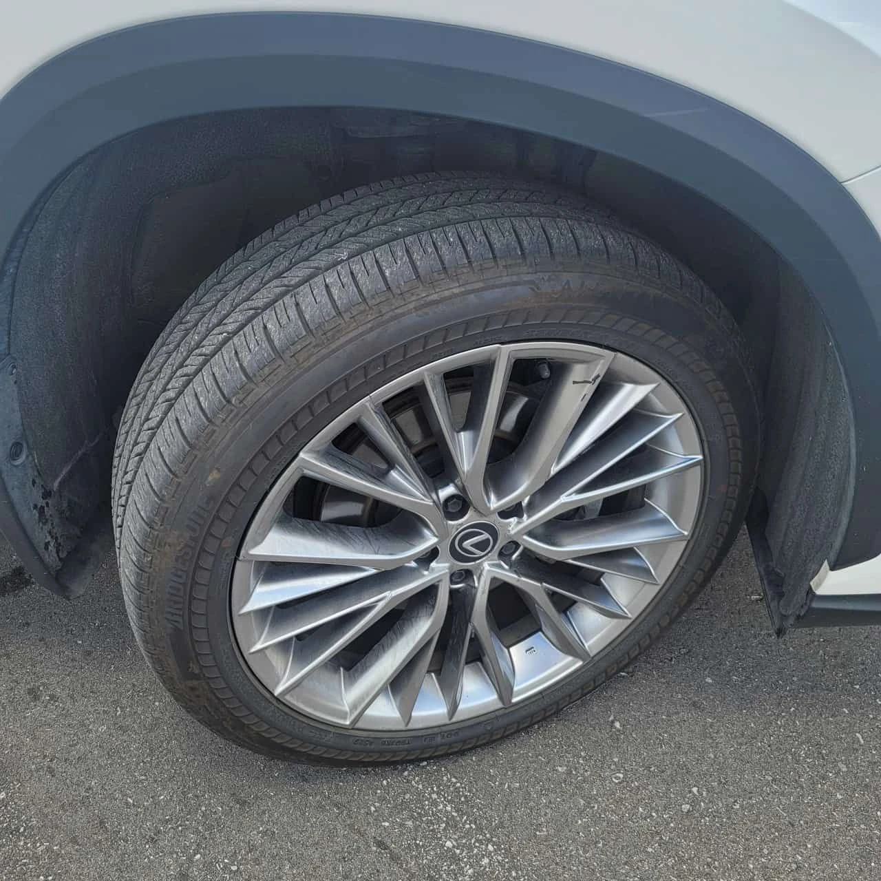 Lexus NX 350h * 350h * CARFAX * БЕЗ ПЪРВОНАЧАЛНА ВНОСКА, снимка 12 - Автомобили и джипове - 54995941