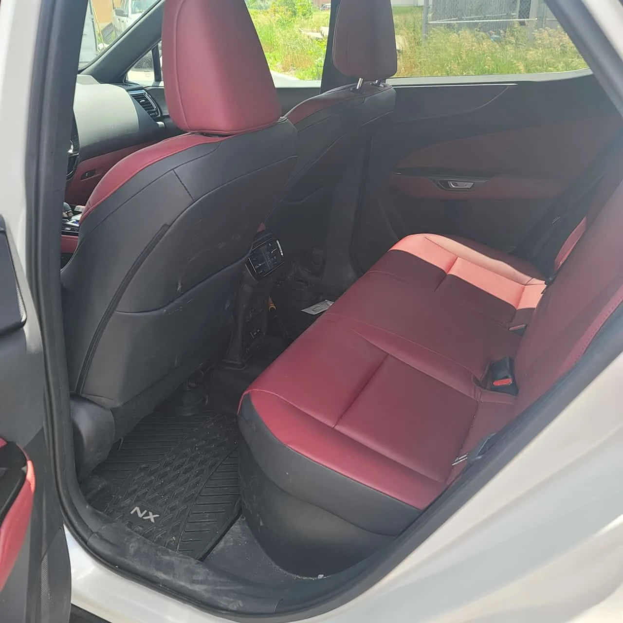 Lexus NX 350h * 350h * CARFAX * БЕЗ ПЪРВОНАЧАЛНА ВНОСКА, снимка 15 - Автомобили и джипове - 54995941