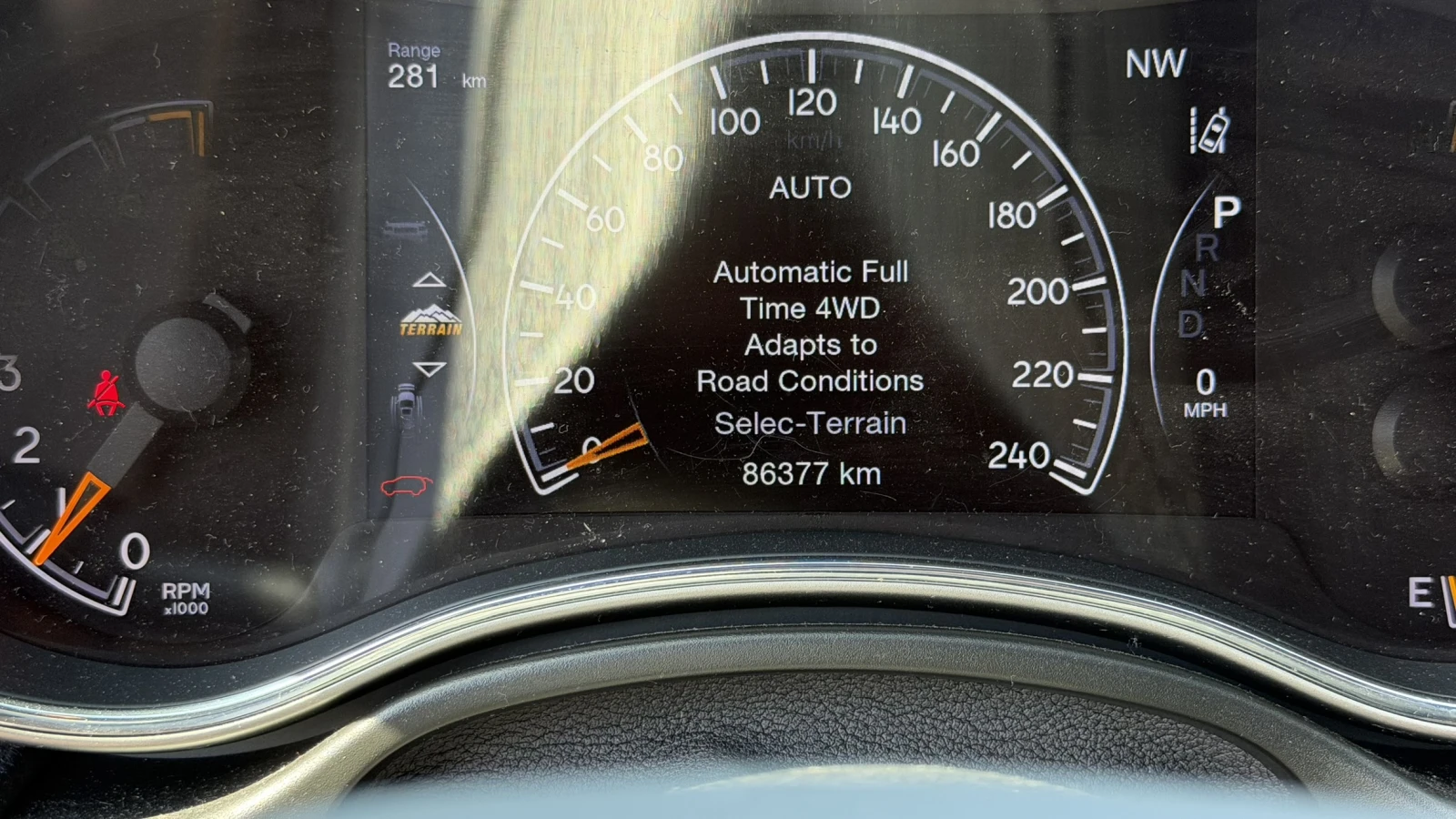 Jeep Grand cherokee, снимка 9 - Автомобили и джипове - 55452322