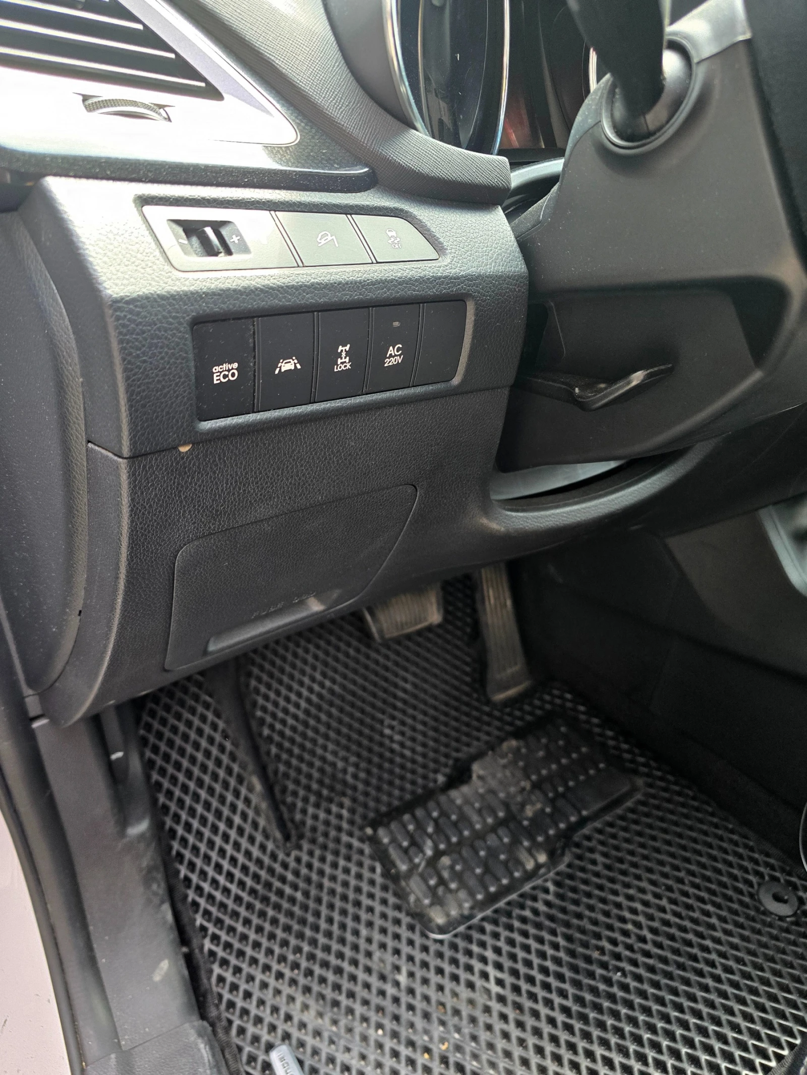 Hyundai Santa fe 4WD AUTOMATIC   PANORAMA   7 МЕСТА   КОЖА   SELF P, снимка 9 - Автомобили и джипове - 55653025