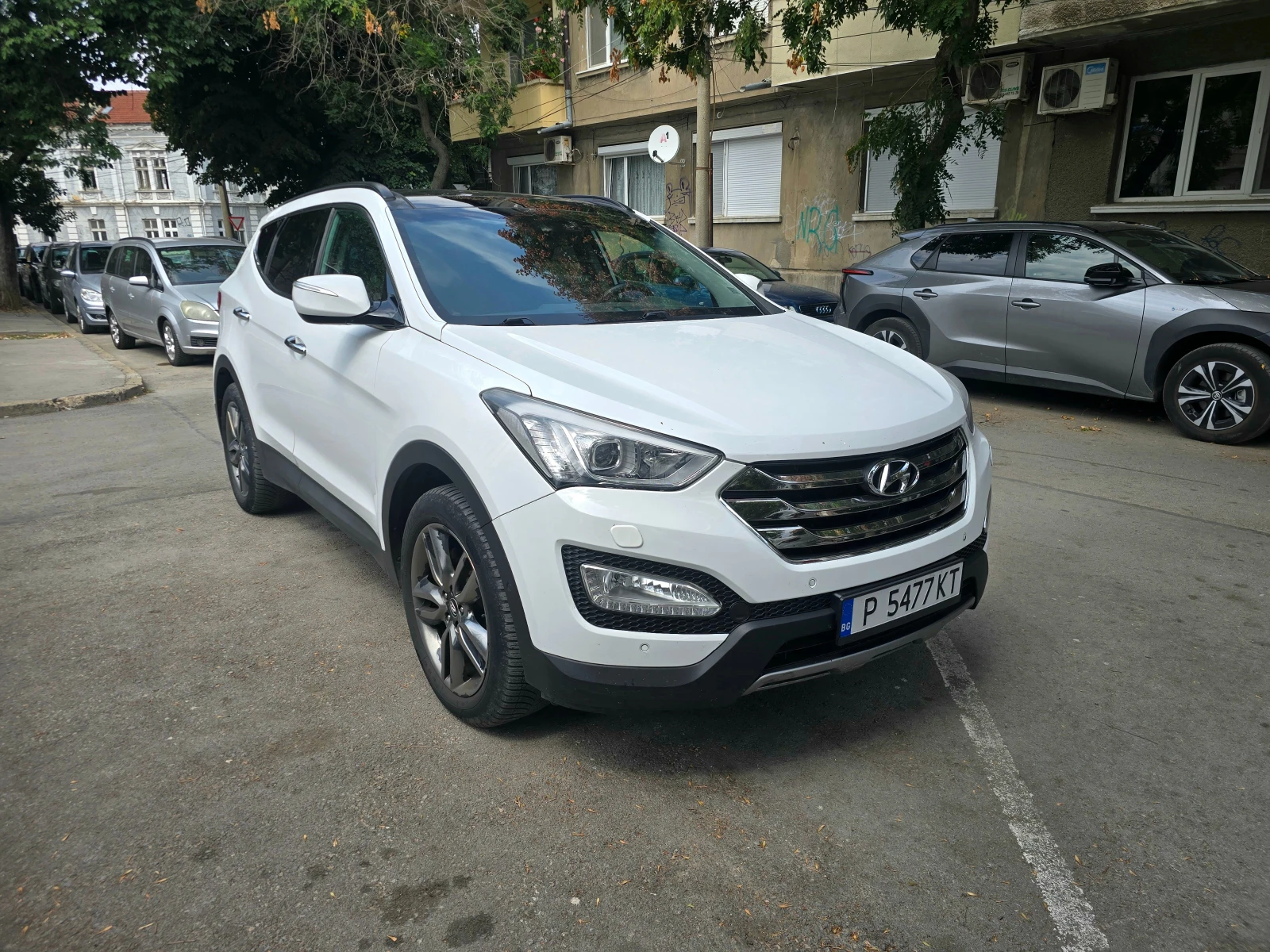 Hyundai Santa fe 4WD AUTOMATIC   PANORAMA   7 МЕСТА   КОЖА   SELF P, снимка 2 - Автомобили и джипове - 55653025