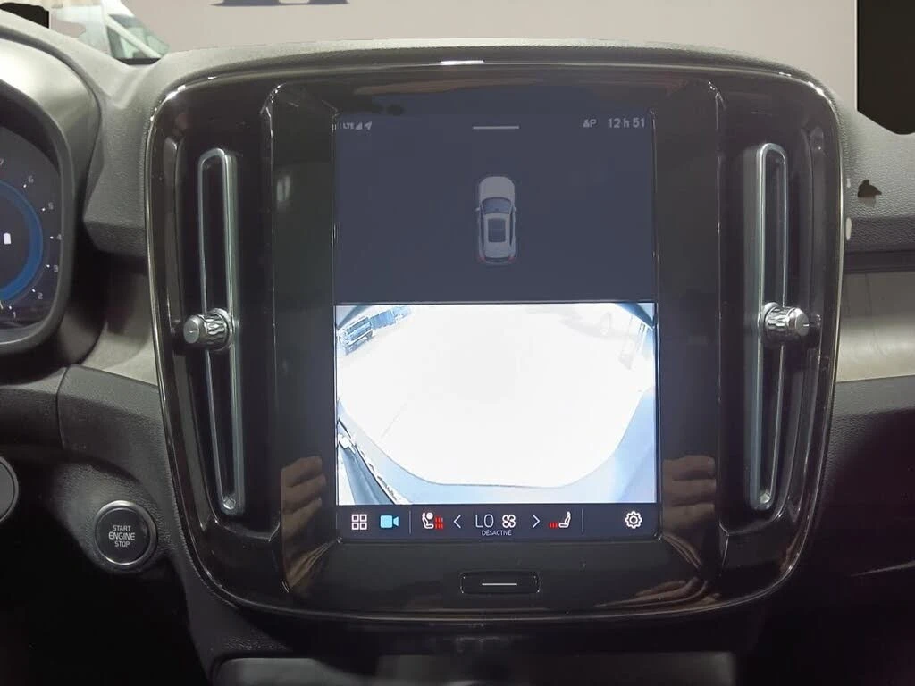 Volvo XC40 B5 Ultimate Dark Theme AWD, снимка 9 - Автомобили и джипове - 55659021
