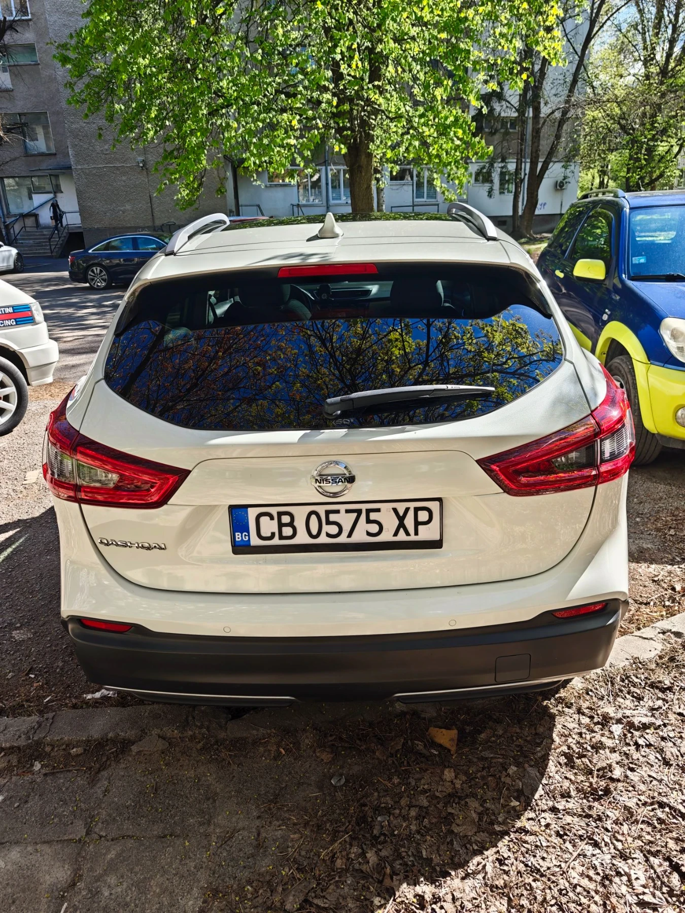 Nissan Qashqai 1.6dci , снимка 6 - Автомобили и джипове - 55900603