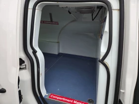 VW Caddy 2.0 TDI Maxi Хладилен Нави Клима Парктроник, снимка 13