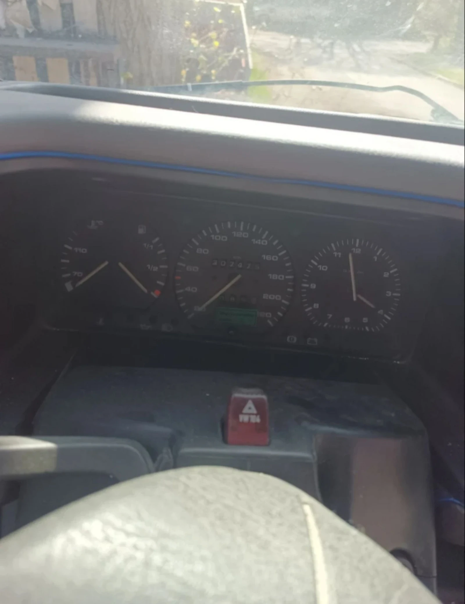 VW T4 Caravelle 2.5i , снимка 7 - Бусове и автобуси - 54371379