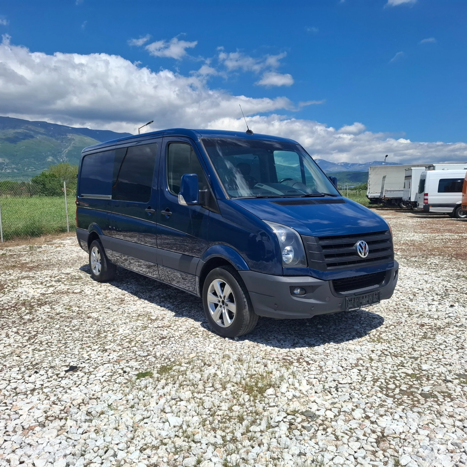 VW Crafter  EURO 5 Нидерландия  КЛИМАТРОНИК , снимка 3 - Бусове и автобуси - 54606091