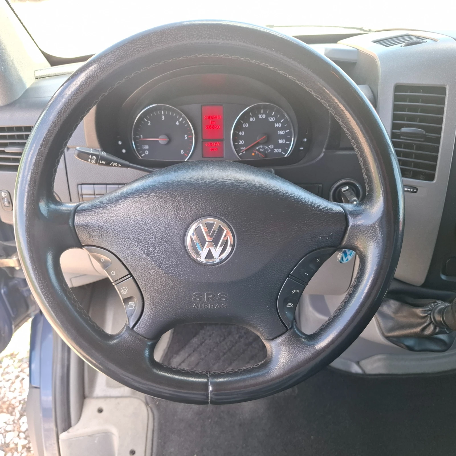 VW Crafter  EURO 5 Нидерландия  КЛИМАТРОНИК , снимка 14 - Бусове и автобуси - 54606091