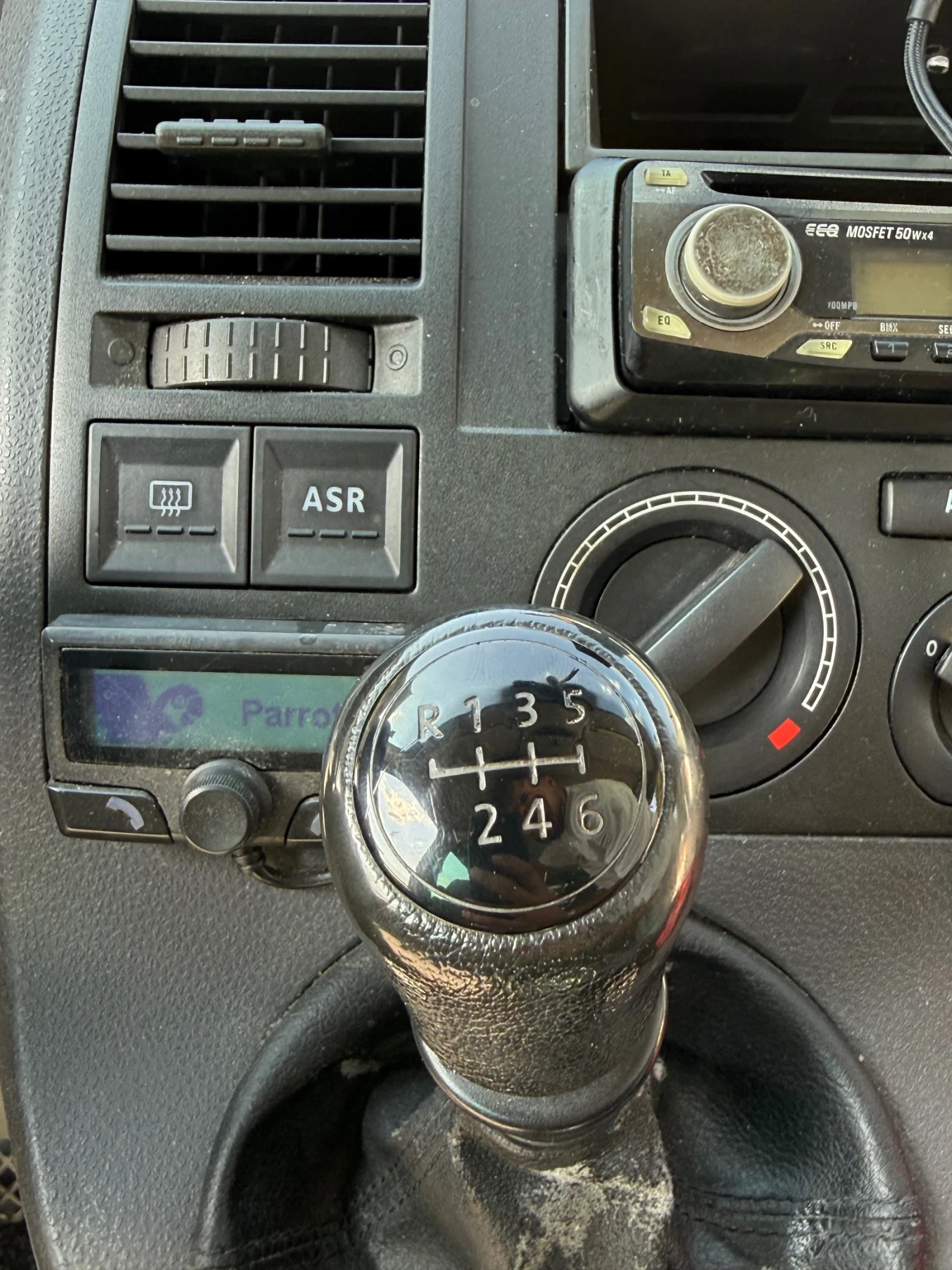 VW T5 Transporter T5 2.5 TDI 131к.с. 1-ви собственник, снимка 11 - Бусове и автобуси - 55576780